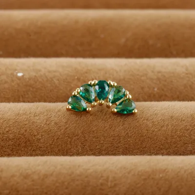 Women Simple Geometric Daisy Flower Green Zircon Earrings