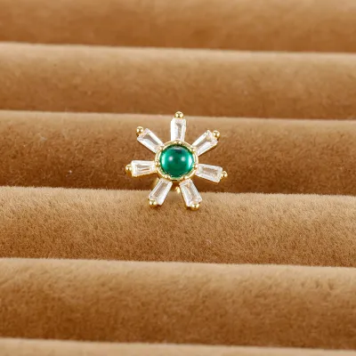 Women Simple Geometric Daisy Flower Green Zircon Earrings