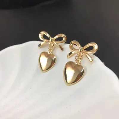 Chic Women Heart Love Pendant Earrings Retro Alloy Drop Earrings