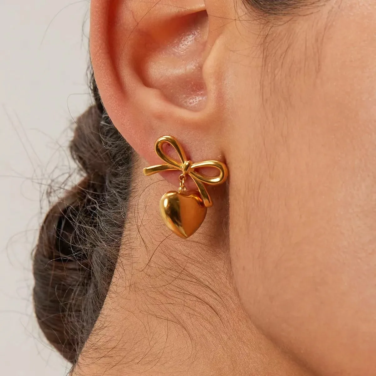 Chic Women Heart Love Pendant Earrings Retro Alloy Drop Earrings