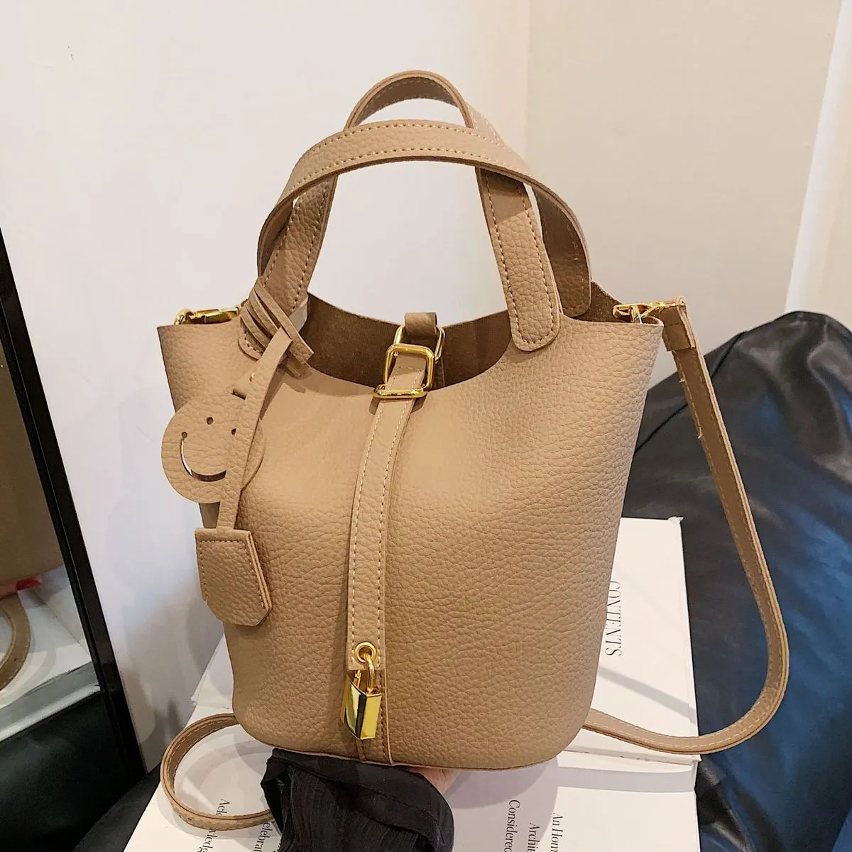 Women Fashion Lychee Pattern Solid Color 2-In-1 Handle Shoulder Bucket Bag