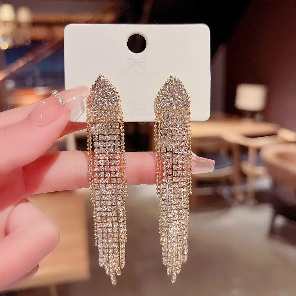 Women Fashion Rhinestone Tassel Geometric Earrings