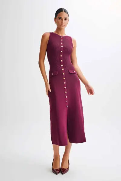 Elegant Women Sleeveless Button Knitted Midi Dress