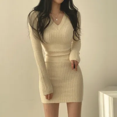 Autumn And Winter Women V Neck Slim Long Sleeve Knitted Dress