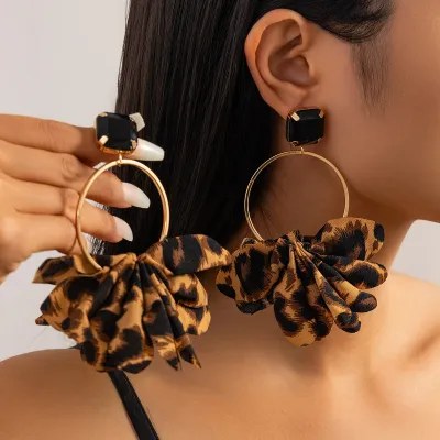 Exaggerated Fashion Leopard Fabric Ring Earrings