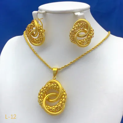 Women's Fashion Geometric Round Hollow Necklace Earrings Jewelry Set