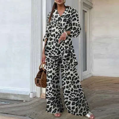 Women Fashion Loose Leopard Print Long-Sleeved Top Wide-Leg Pants Two-Piece Set