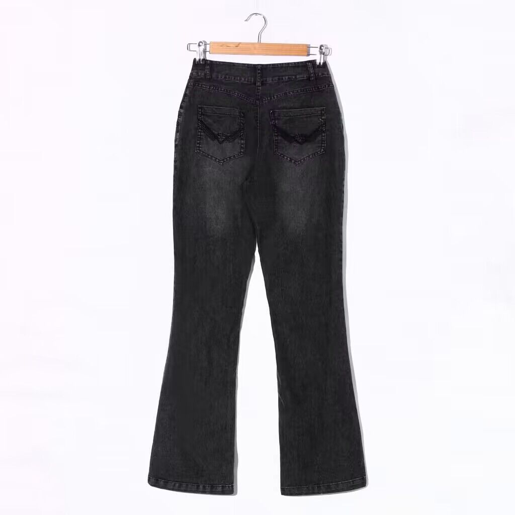 Wholesale Women Fashion Distinctive Low-Rise Ripped Jeans