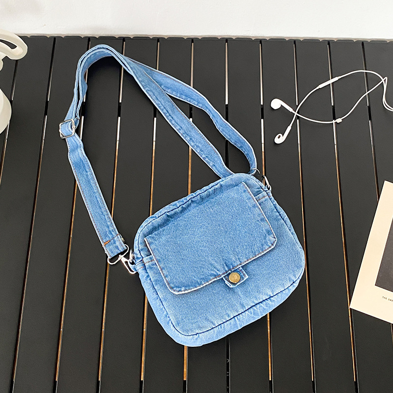 Wholesale Simple Casual Flip Denim Shoulder Bag