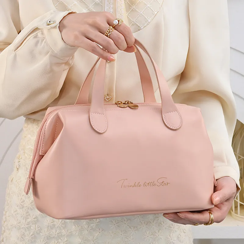Fashion Large Capacity Cosmetics Pu Storage Bag