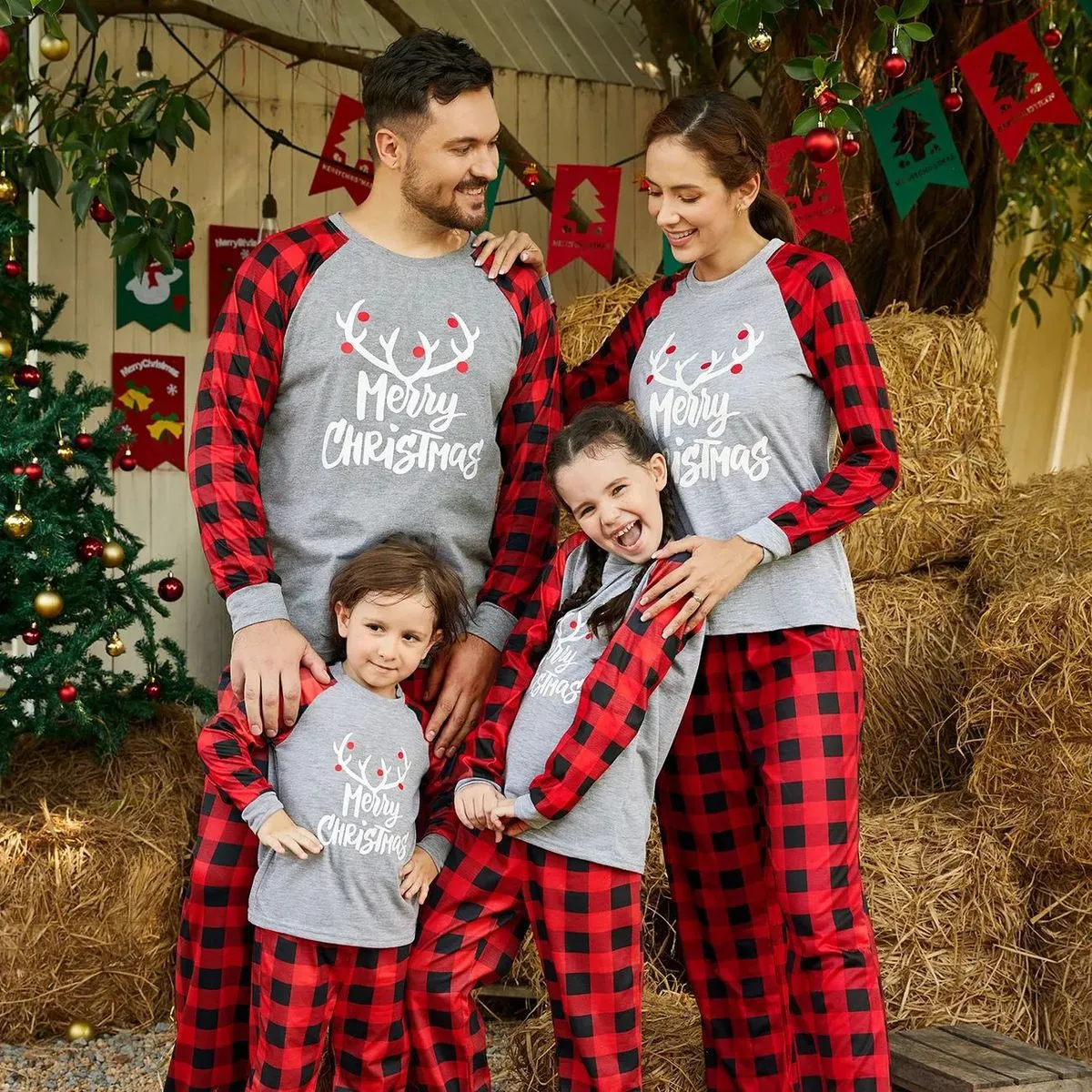 Christmas Letter Plaid Deer Print Round Neck Family Matching Parent-Child Pajamas Set