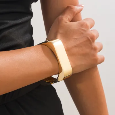Women Personality Geometric Metal Bracelet Instagram Wind Trendy