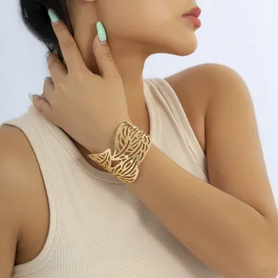 Women Fashion Exaggerated Hollow Floral Leaf Opening Bracelet