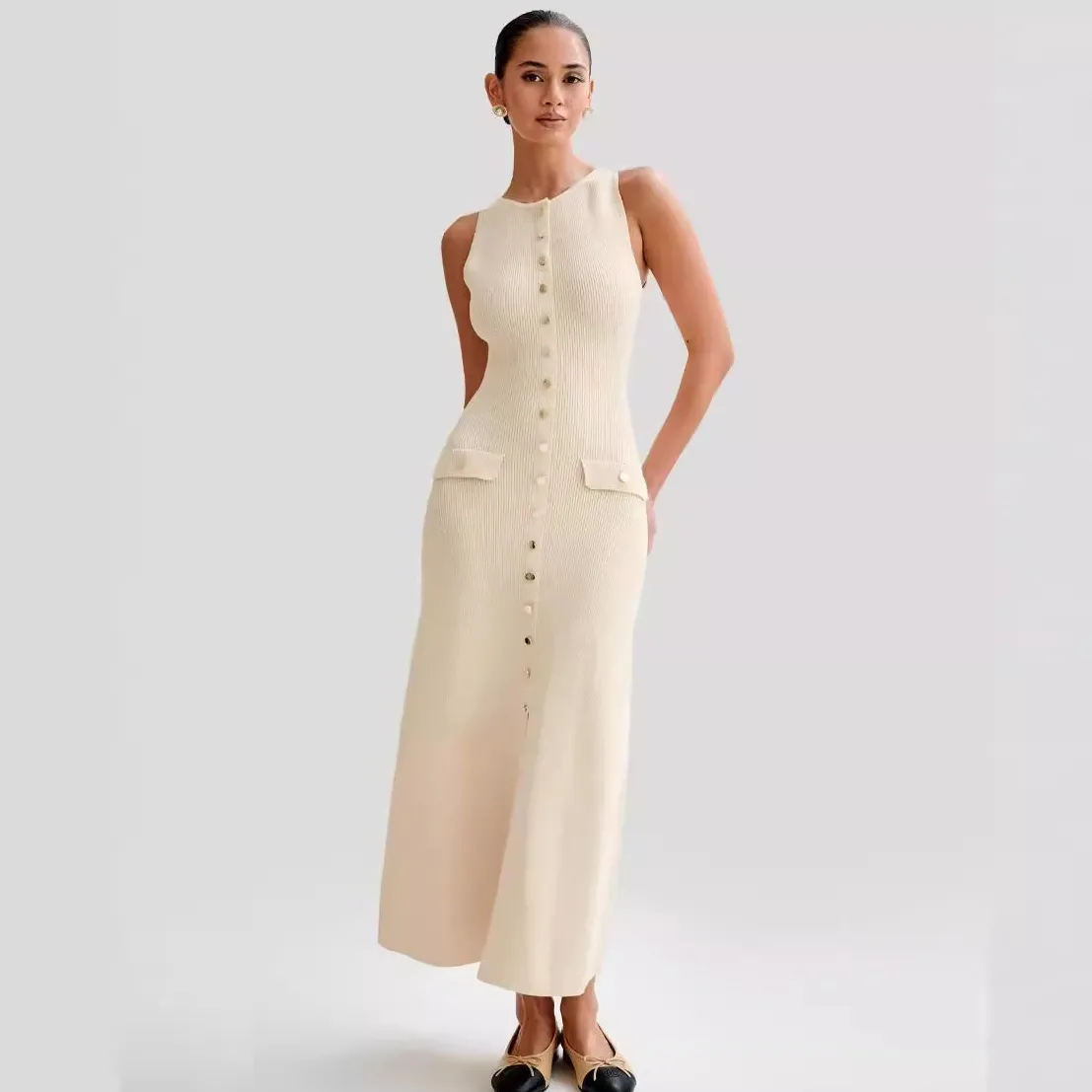 Women Sleeveless Crewneck Slim-Fit Knitted Dress