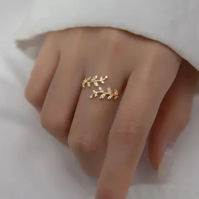 Women Personality Branch Leaf Rhinestone Opening Adjustable Ring