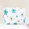 Dark Six-Leaf Flower Anise Bag