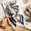 A0225 Retro Roulette Blue White