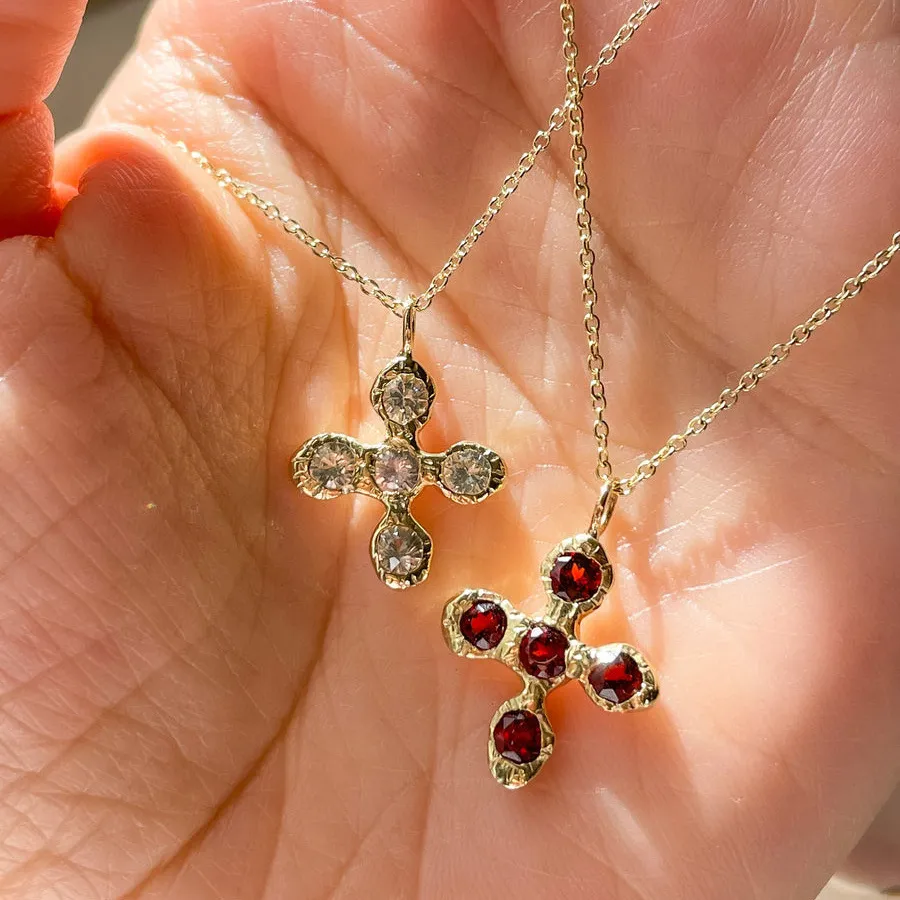 Fashion Round Rhinestone Cross Vampire Pendant Necklace