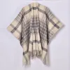 Tassel Double-Face Small Check Beige