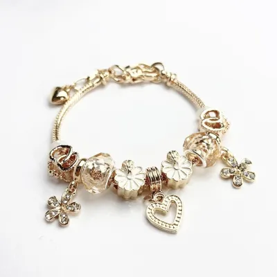 Fashion Fresh Sweet Heart Beaded Hollow Rhinestone Flower Ball Bracelet