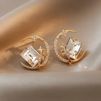 Women Fashion Rhinestone Star Moon Earrings Simple Alloy
