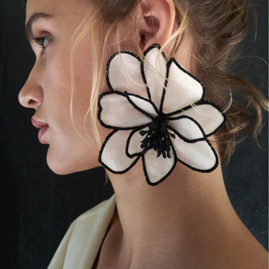 Women Fashion Elegant Multicolor Cloth Flower Earrings