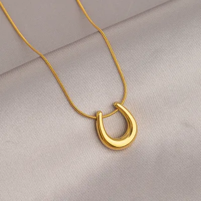 Women Fashion Irregular Gold Titanium Steel Necklace