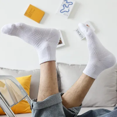 Men Solid Color Cotton Mid-Tube Towel Bottom Sports Socks