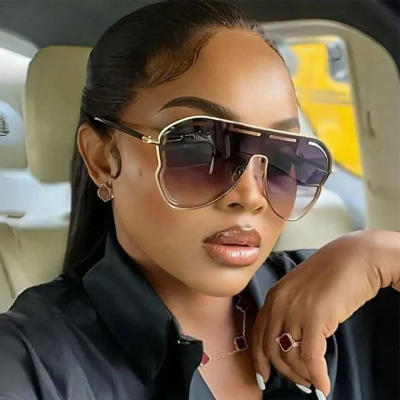 Women Fashion Gradient Big Frame Butterfly Sunglasses