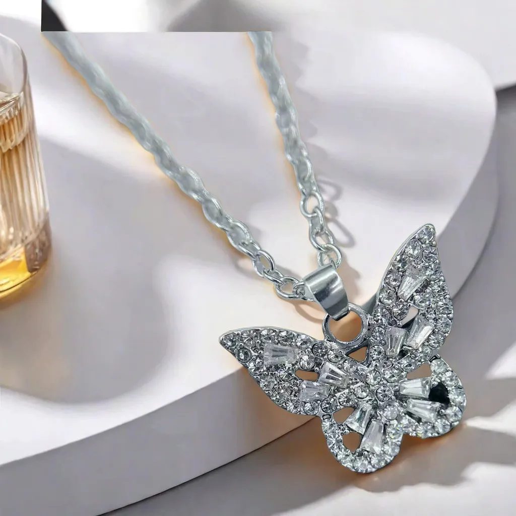 Women Fashion Butterfly Rhinestone Necklace
