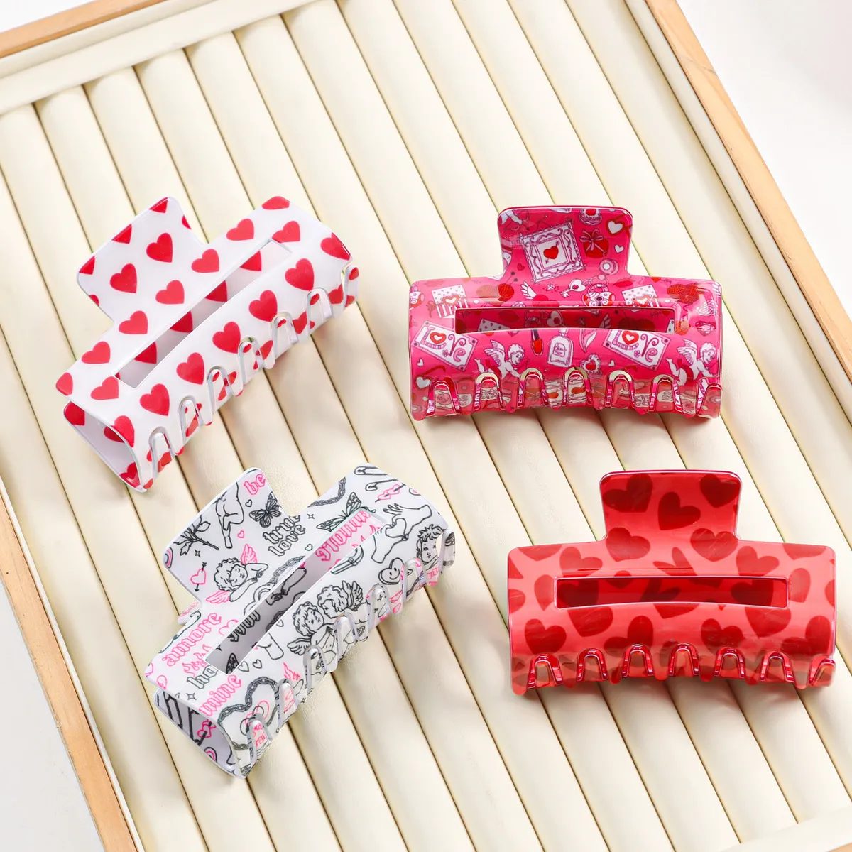 Valentine'S Day Fashion Creative Love Printed Hair Claws For Women