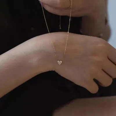 Women Simple Heart-Shaped Diamond Sterling Silver Necklace Light Luxury Fashion Commuter