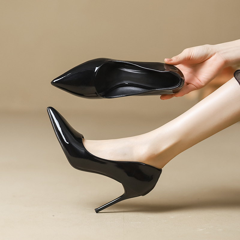 もあ　HEART MOTIF POINTED TOE PUMPS AA22111S-Alaia-Mule-Coeur-90-