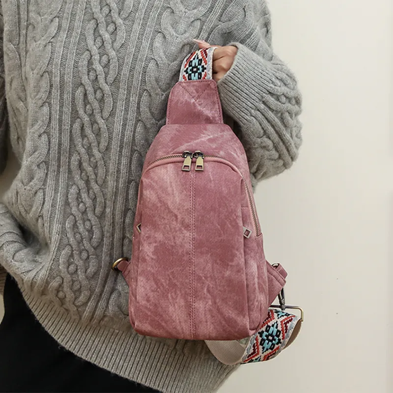 Women Fashion Simple Retro Printed PU Zipper Chest Bag