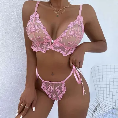 Women Fashion Lace Front Buckle Lace-Up Two-Piece Sexy Lingerie Set