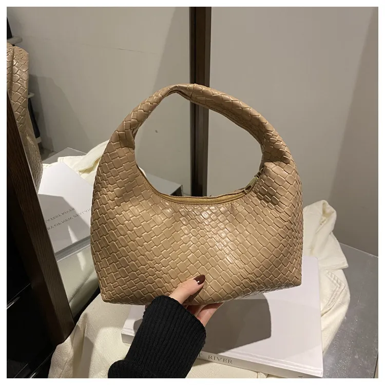 Women Retro Simple Solid Color Weaving Underarm Handbag