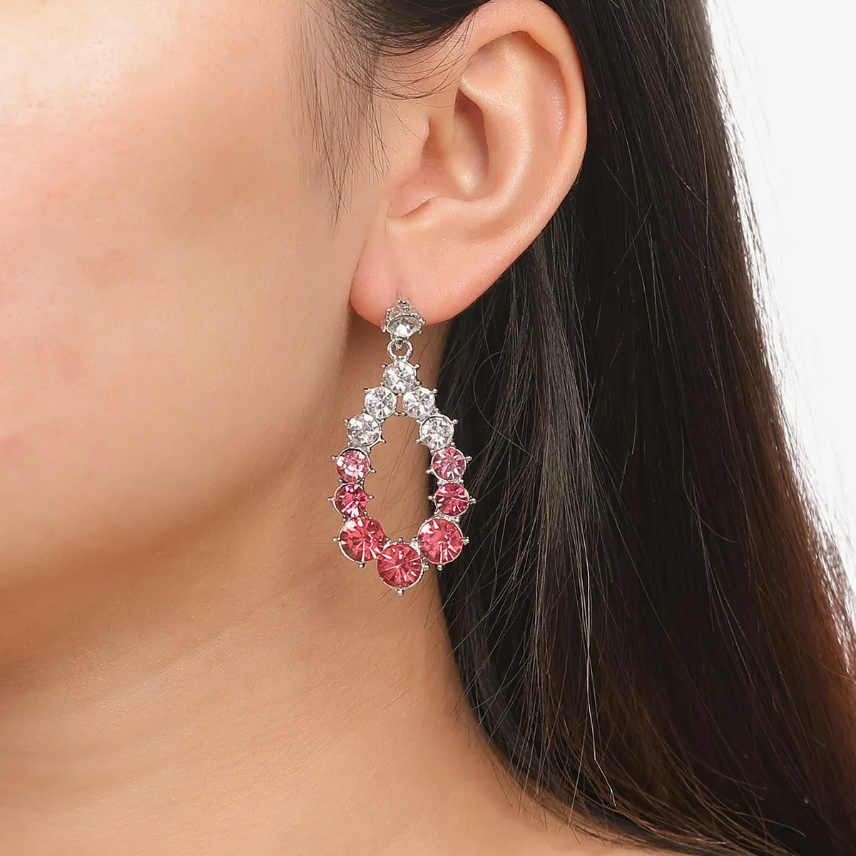 Fashion Exquisite Rhinestone Drop Earrings Alloy