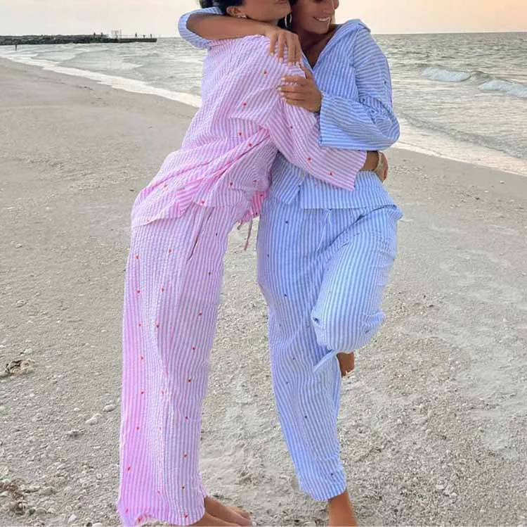 Women's Casual Stripe Heart-Shaped Embroidered Long-Sleeved Top Loose Pants Pajamas Set
