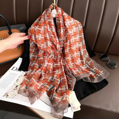 Women Fashion Elegant Printed Sunscreen Polyester Silk Scarf