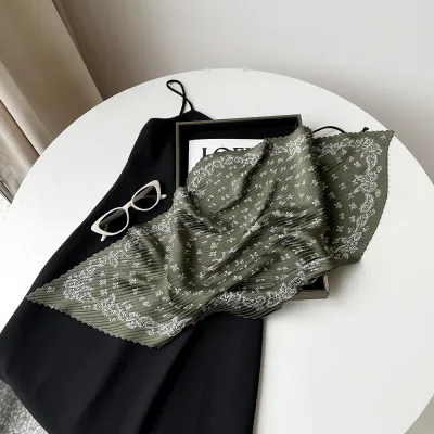 Women Fashion Leopard Printed Satin Pleated Square Scarf