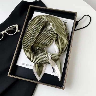 Women Fashion Leopard Printed Satin Pleated Square Scarf