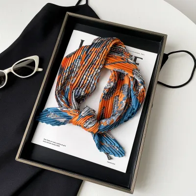 Women Fashion Leopard Printed Satin Pleated Square Scarf