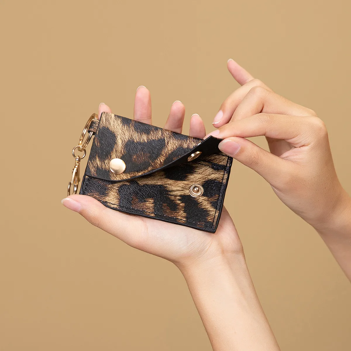 Fashion Leopard PU Leather Purse Pendant Keychain Simple Commuter