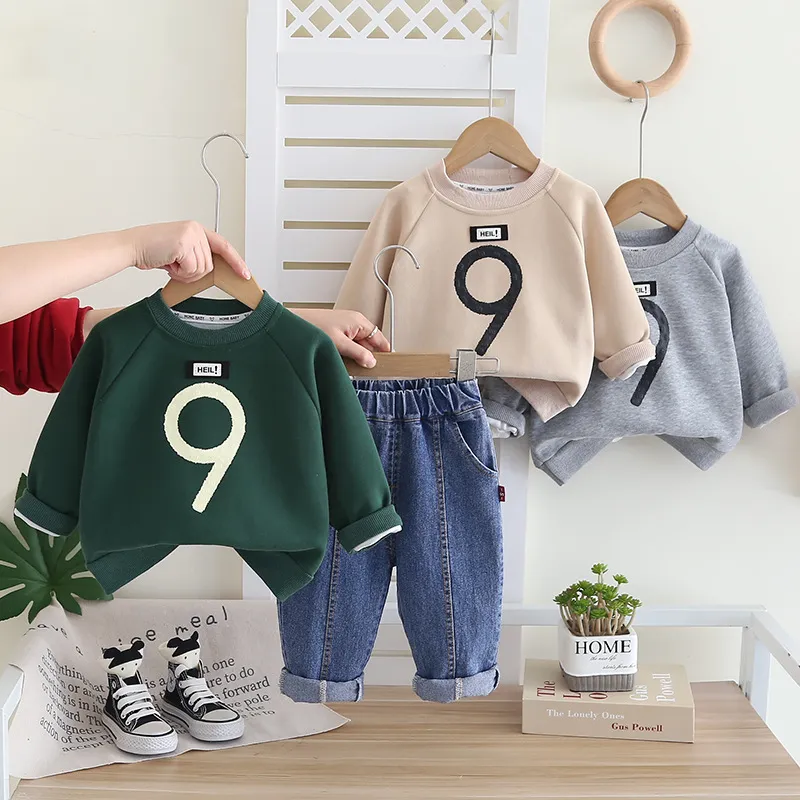 Boys Number Printing Sweatshirt and Jeans Set for Spring Autumn
