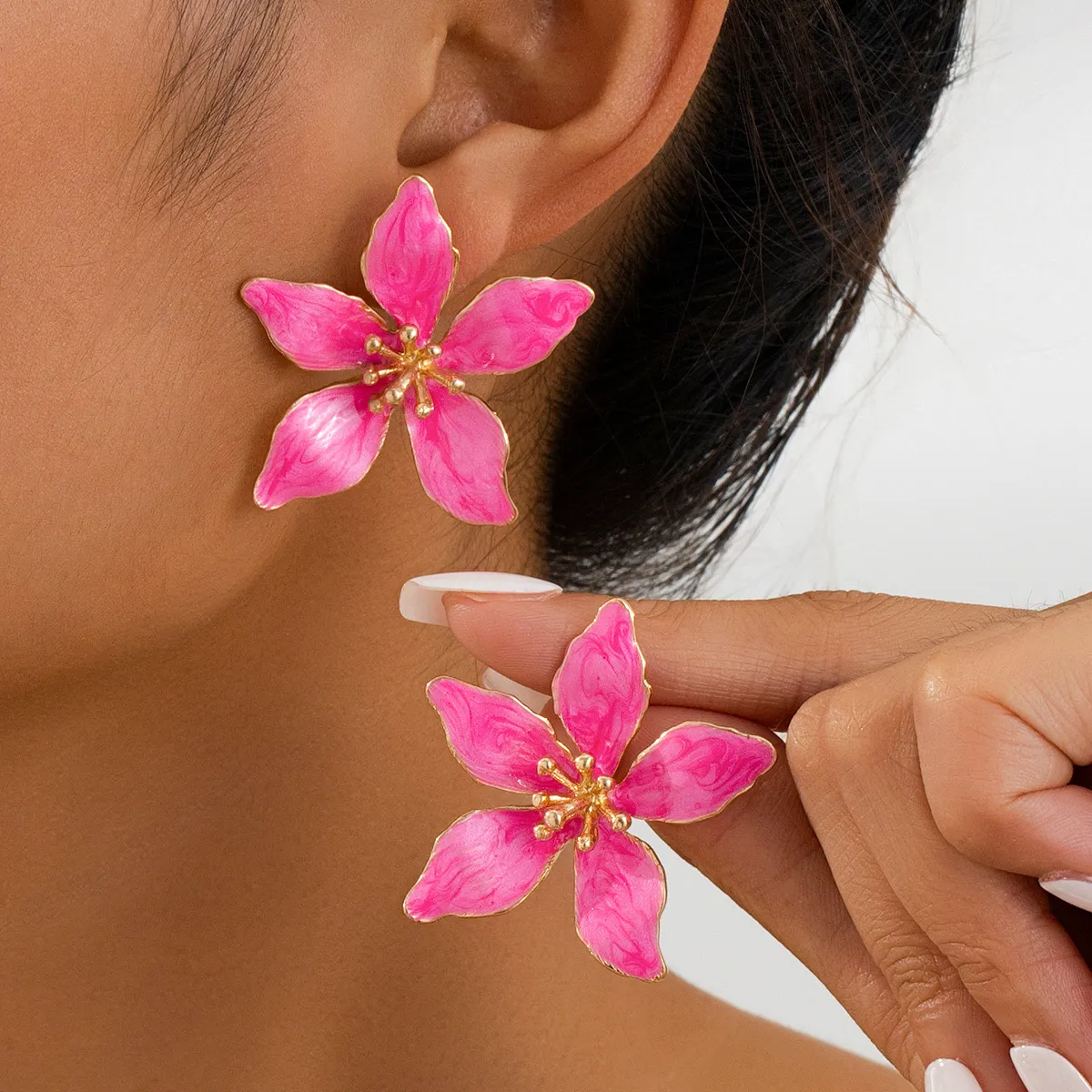 Vintage Elegant Alloy Petal Earrings Sweet Fresh
