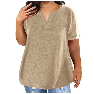Women Casual Plus Size V-Neck Short Sleeve Pocket T-Shirt in Solid Color