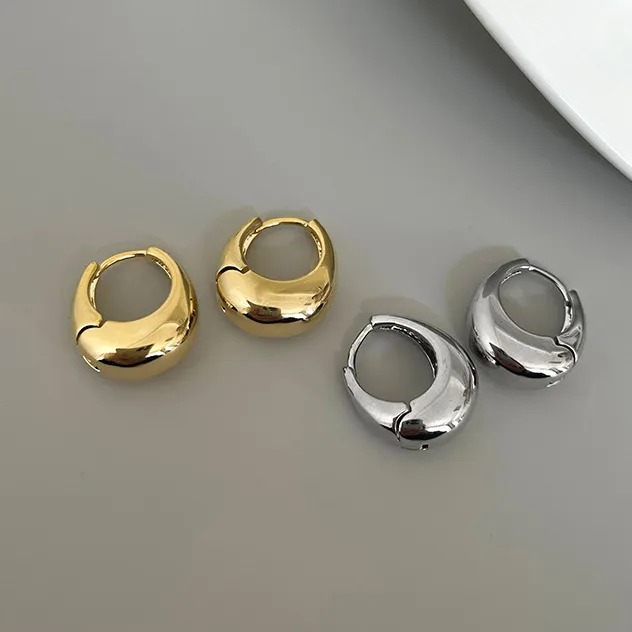 Women Fashion Simple Solid Color Geometric U-Shape Earrings