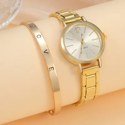 Women's Simple Fashion Small Dial Bangle Quartz Watch Set with Alloy Strap