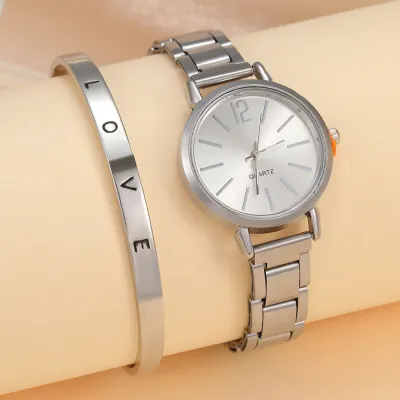 Women's Simple Fashion Small Dial Bangle Quartz Watch Set with Alloy Strap