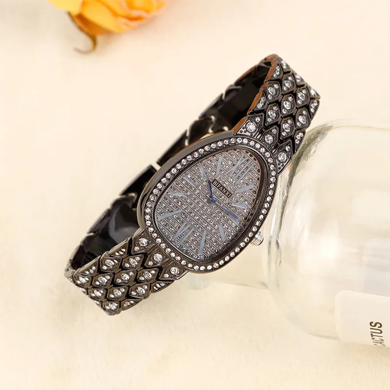 Women Fashion Personalized Rhinestone Snake-Shaped Titanium Alloy Quartz Watch